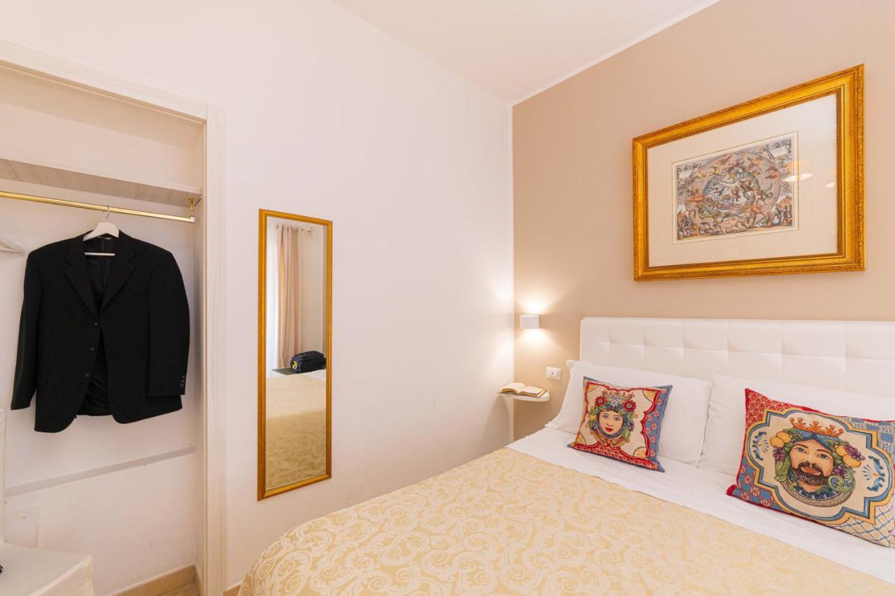Bed And Breakfast Dionisio タオルミーナ エクステリア 写真